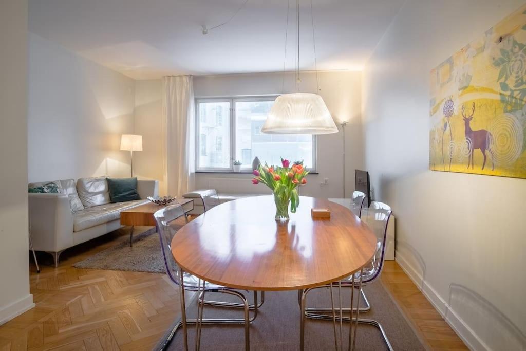 Stockholm Checkin Apartment Alvik Exterior foto